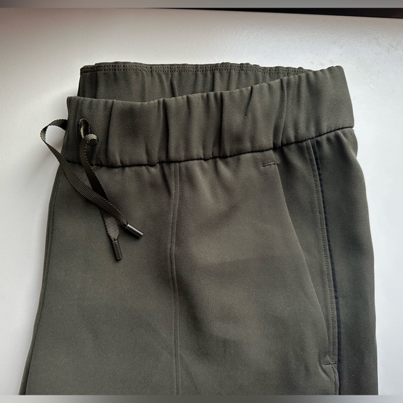 Lululemon On the Right Track Pant - Picture 4 of 4